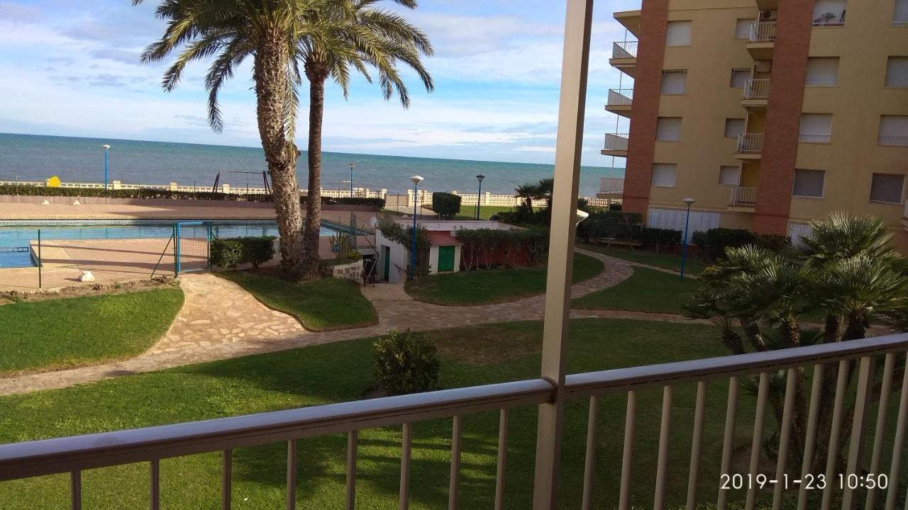 Apartamento Primera Linea De Mar Denia Luaran gambar