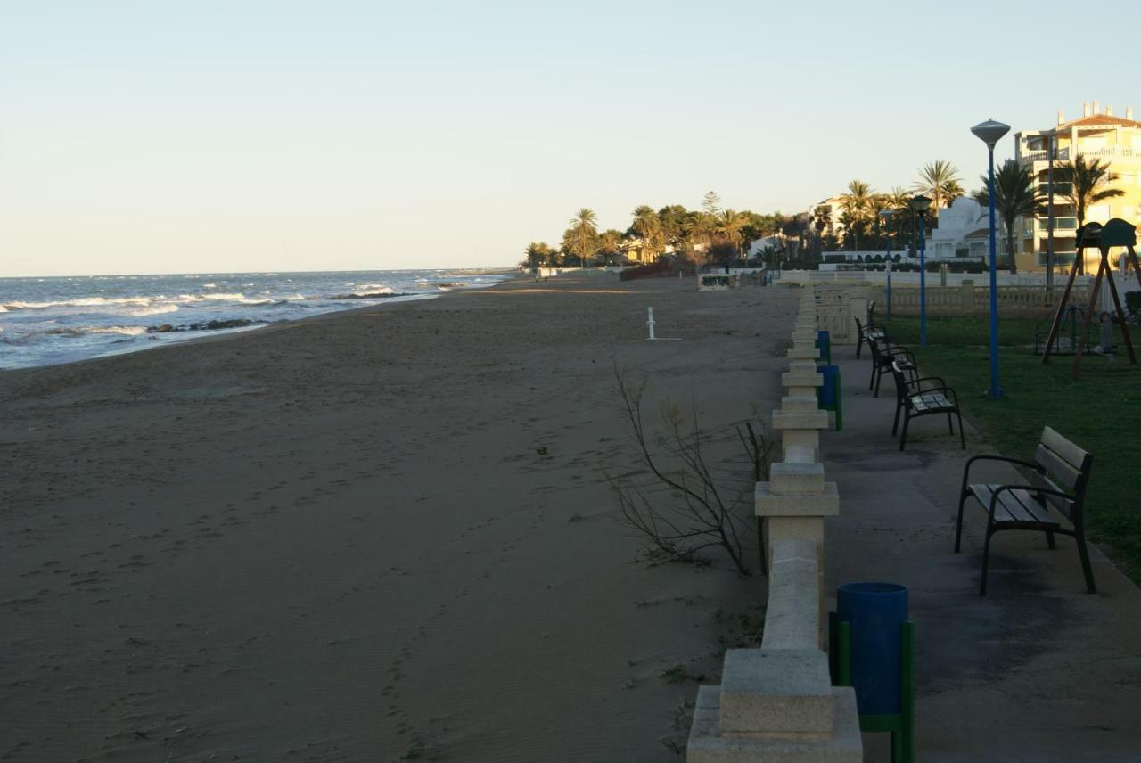 Apartamento Primera Linea De Mar Denia Luaran gambar